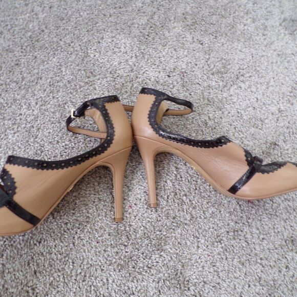 Ann taylor mary jane heels 7.5 - Picture 5 of 10